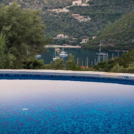 Villas Amantea- Four Villas With Big Pool And Infinity Pool 塞沃塔 外观 照片