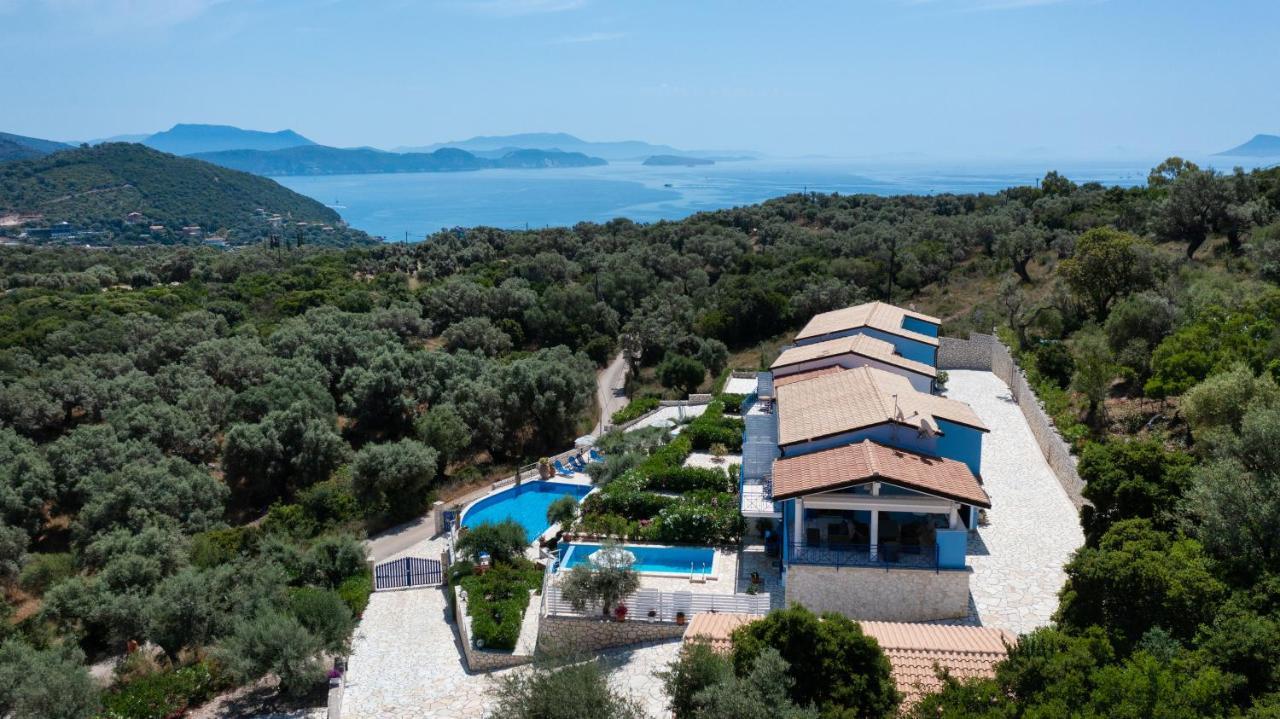 Villas Amantea- Four Villas With Big Pool And Infinity Pool 塞沃塔 外观 照片